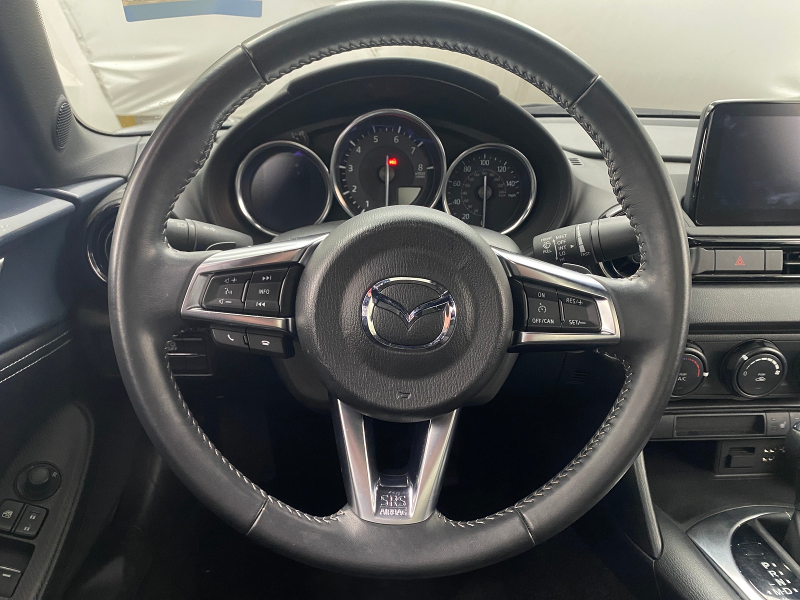 Thumbnail: 2021 Mazda MX-5 Miata - 5