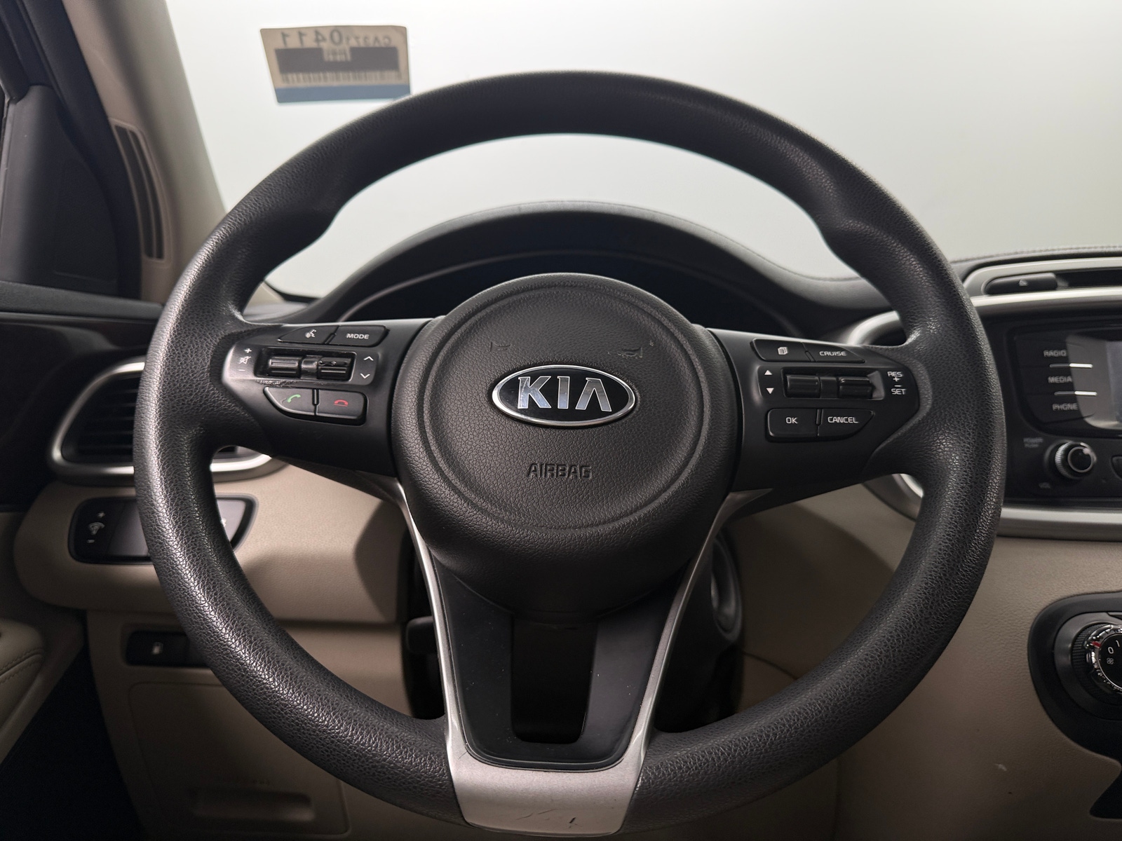 Thumbnail: 2017 Kia Sorento - 5