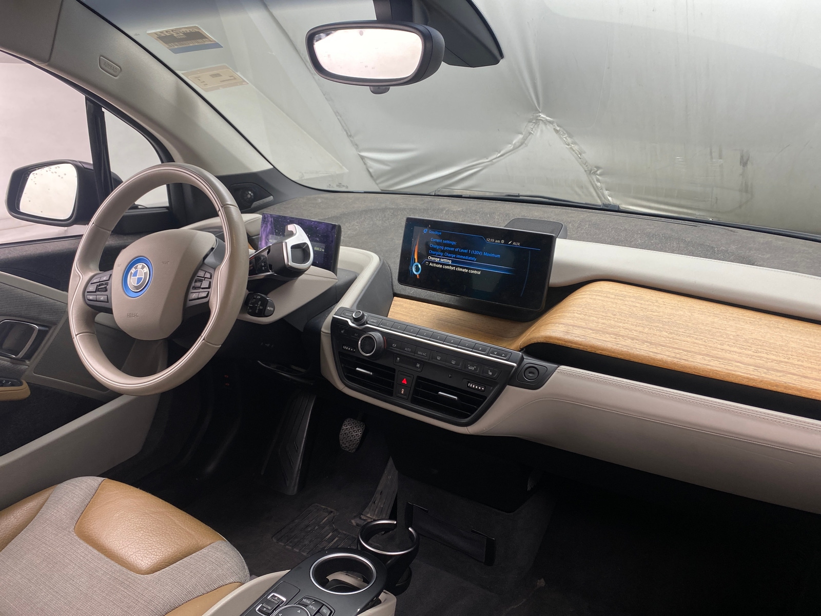 Thumbnail: 2016 BMW i3 - 2