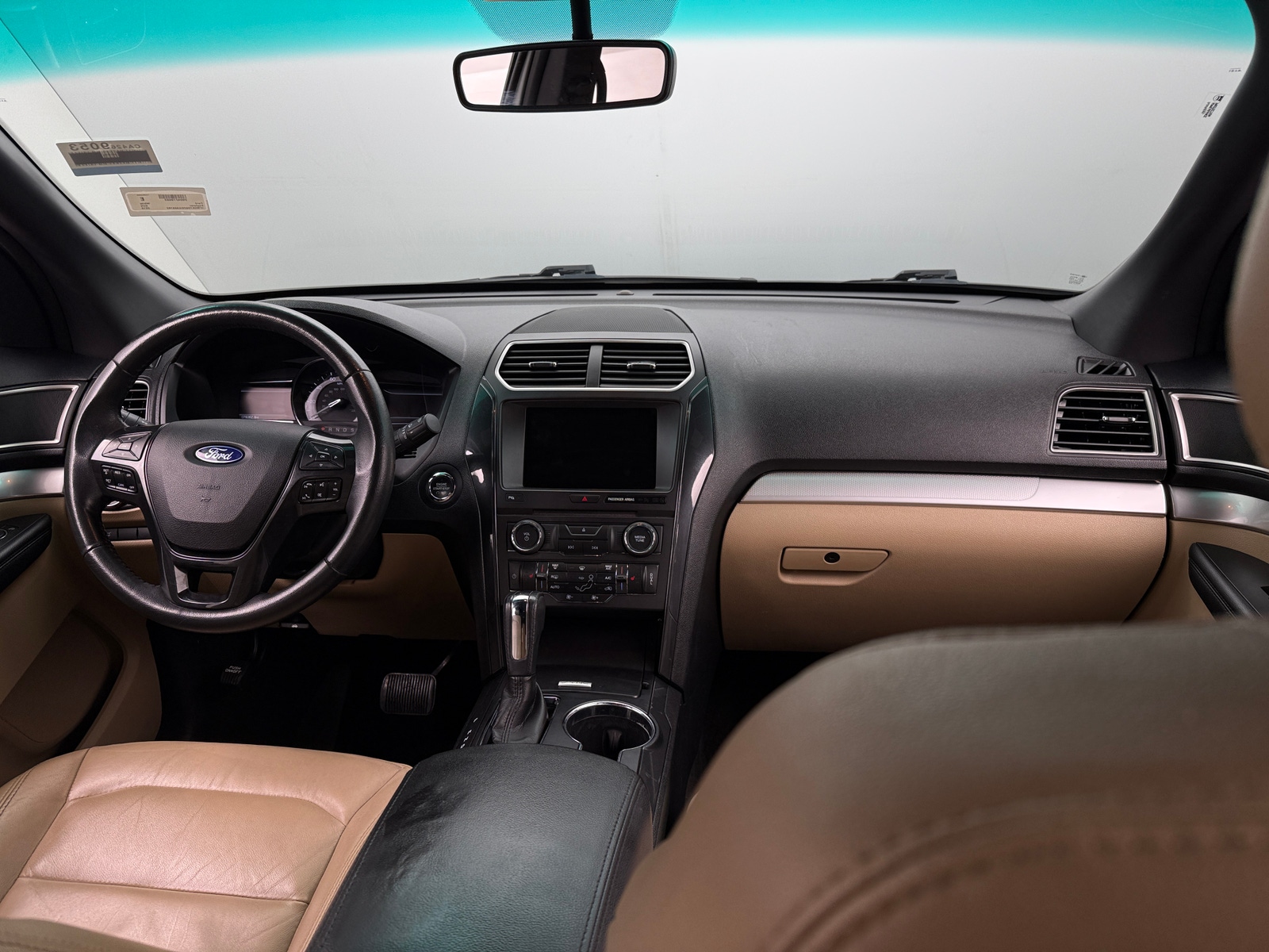 Thumbnail: 2016 Ford Explorer - 2