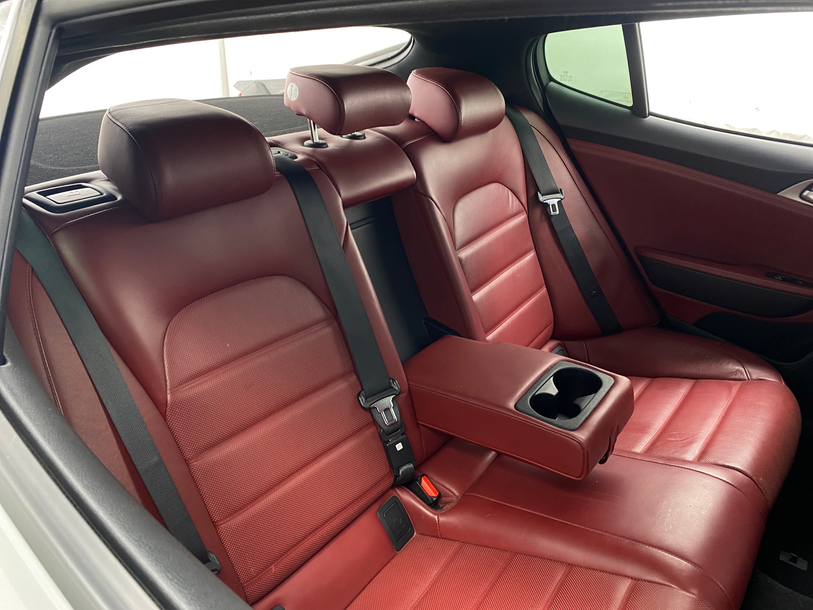 Thumbnail: 2019 Kia Stinger - 5