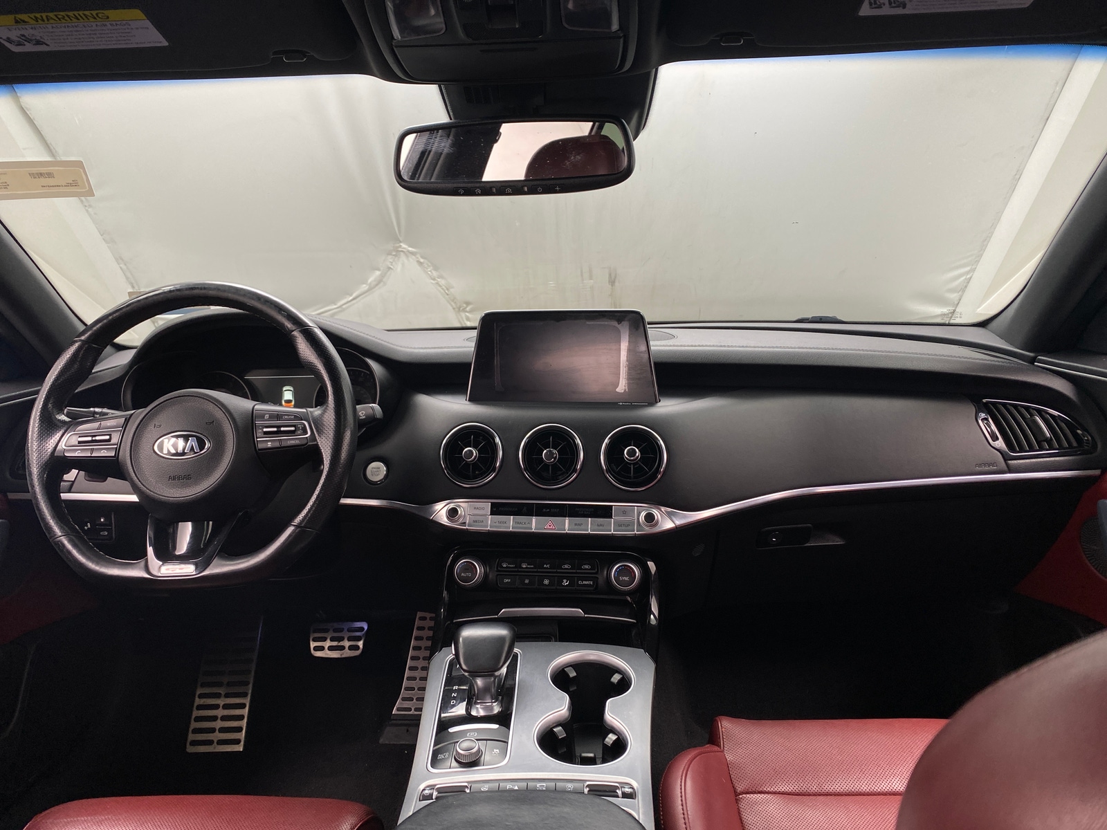 Thumbnail: 2019 Kia Stinger - 2