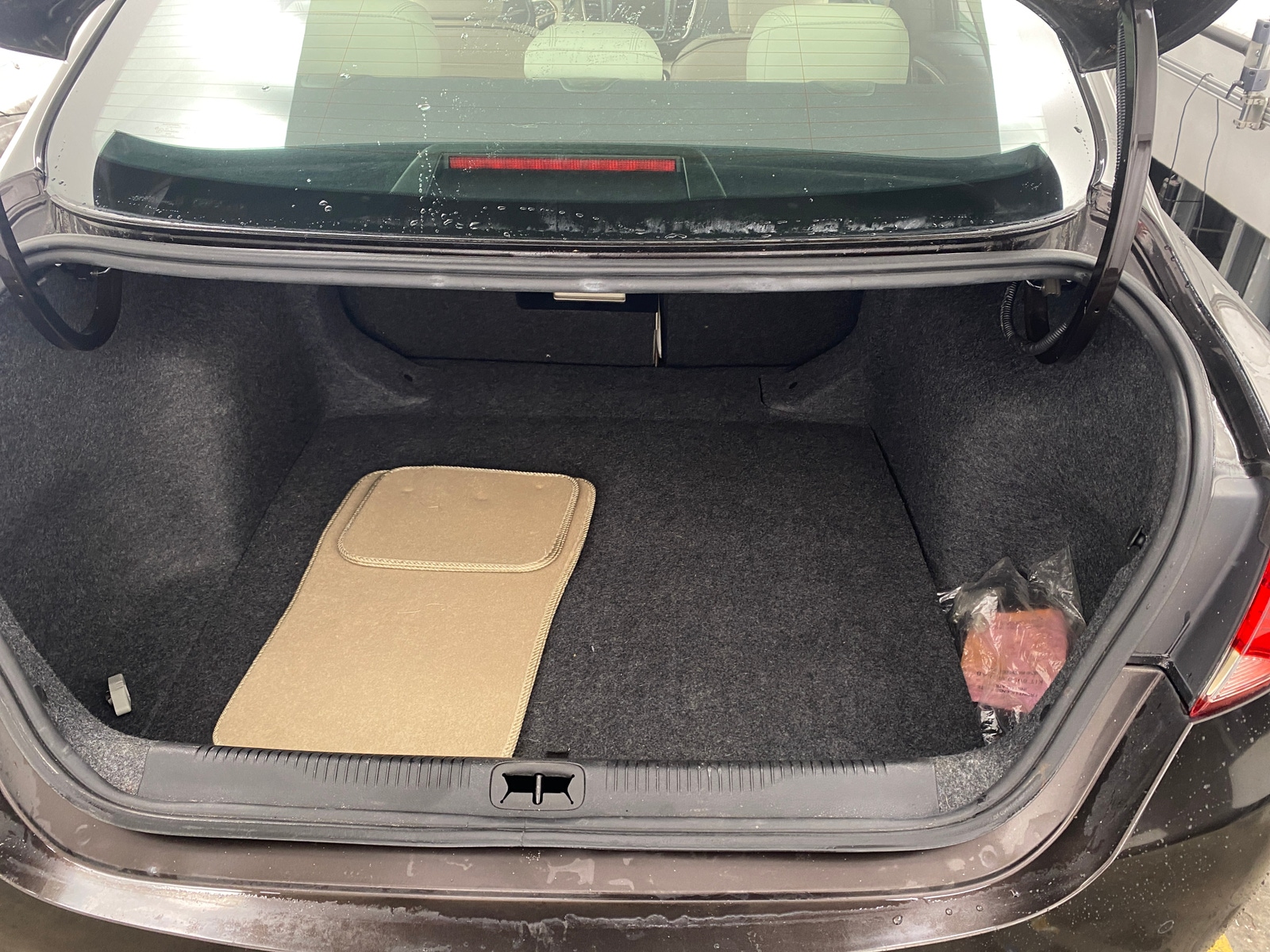 Thumbnail: 2015 Chrysler 200 - 6