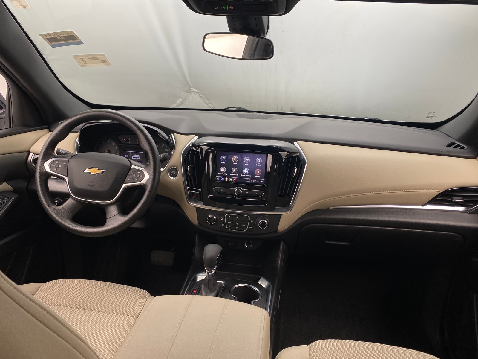 Thumbnail: 2023 Chevrolet Traverse - 3