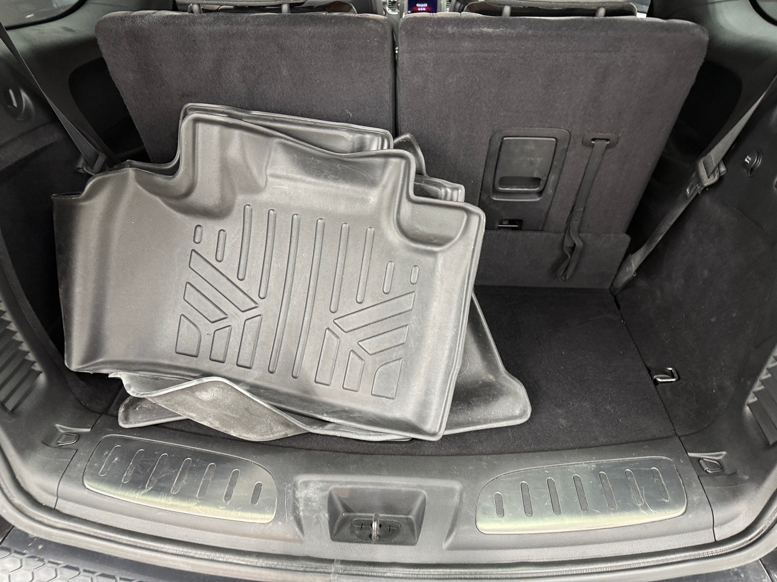 Thumbnail: 2018 Dodge Durango - 6