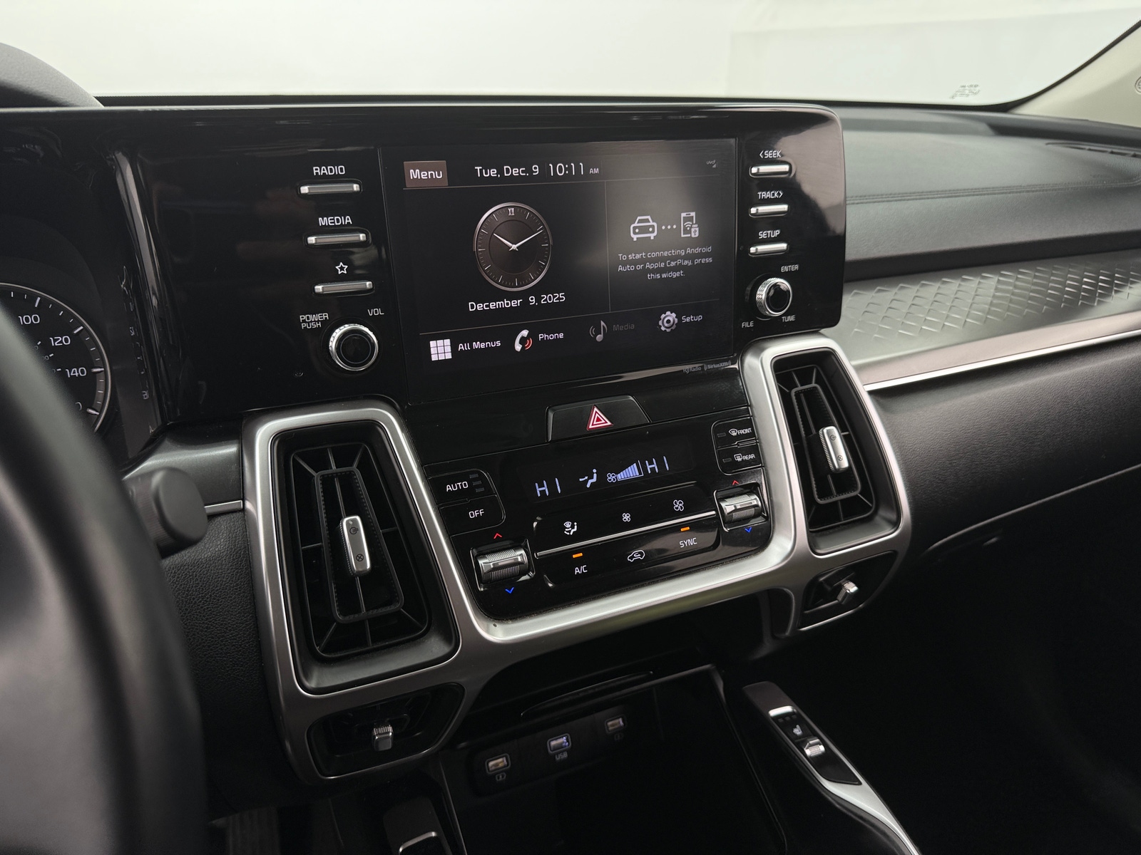 Thumbnail: 2021 Kia Sorento - 4