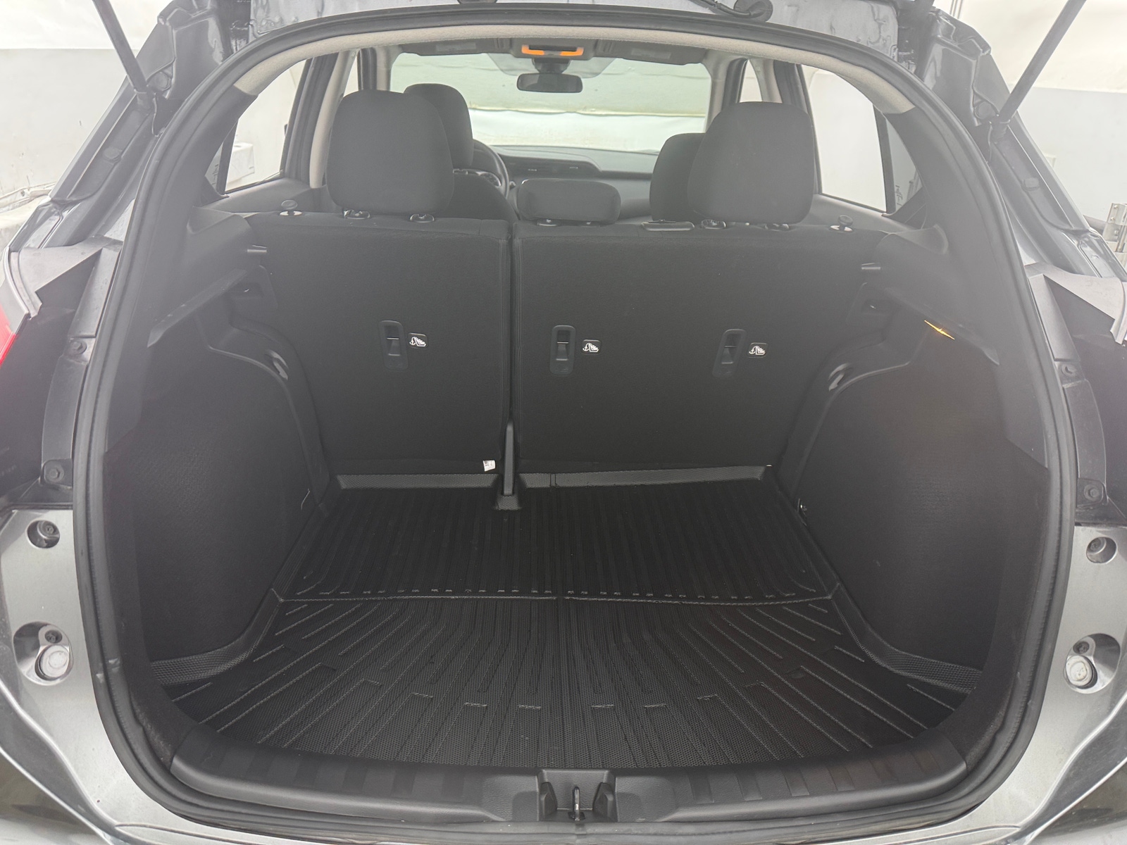 Thumbnail: 2024 Nissan Kicks - 7