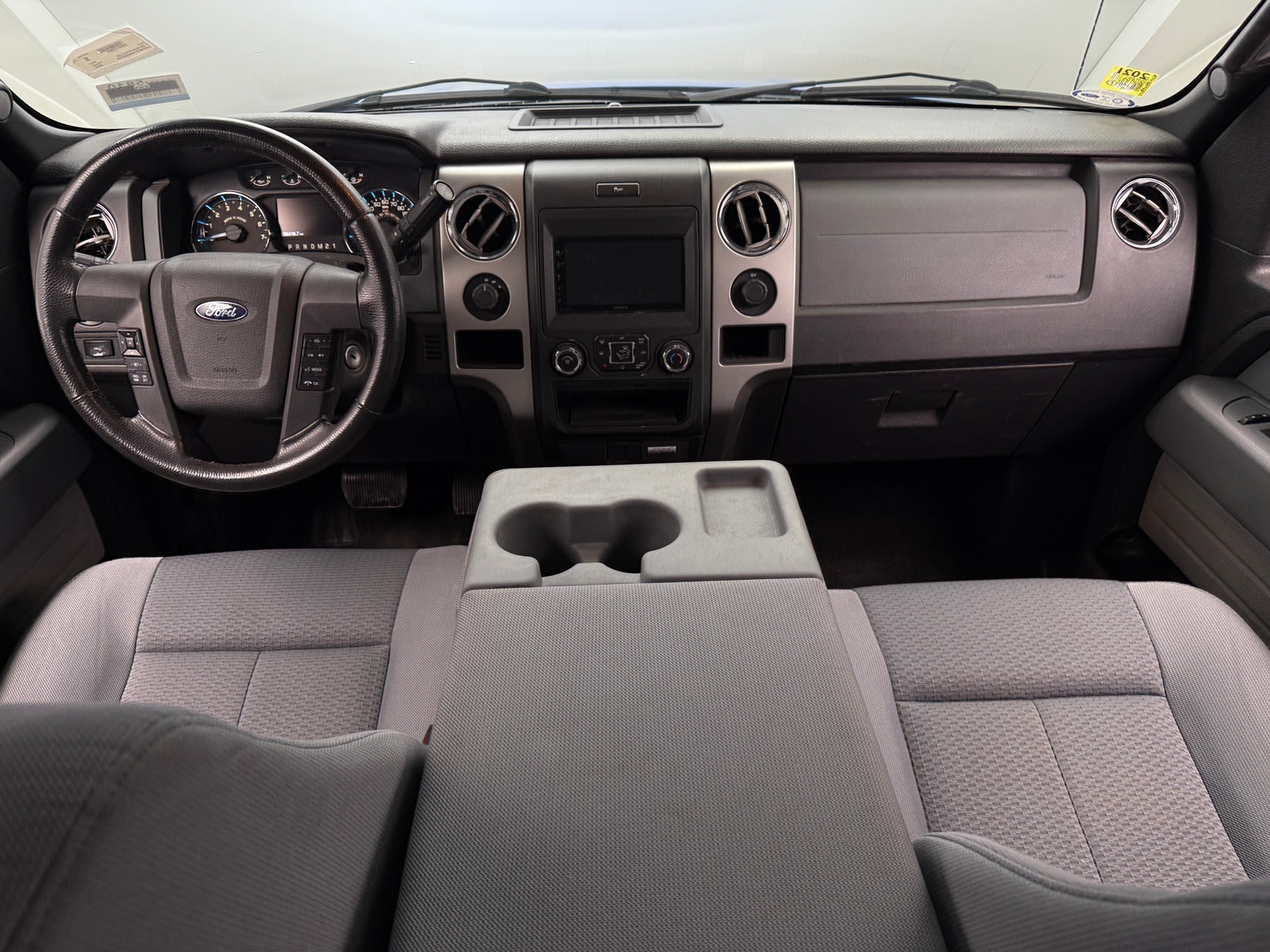 Thumbnail: 2013 Ford Econoline - 3