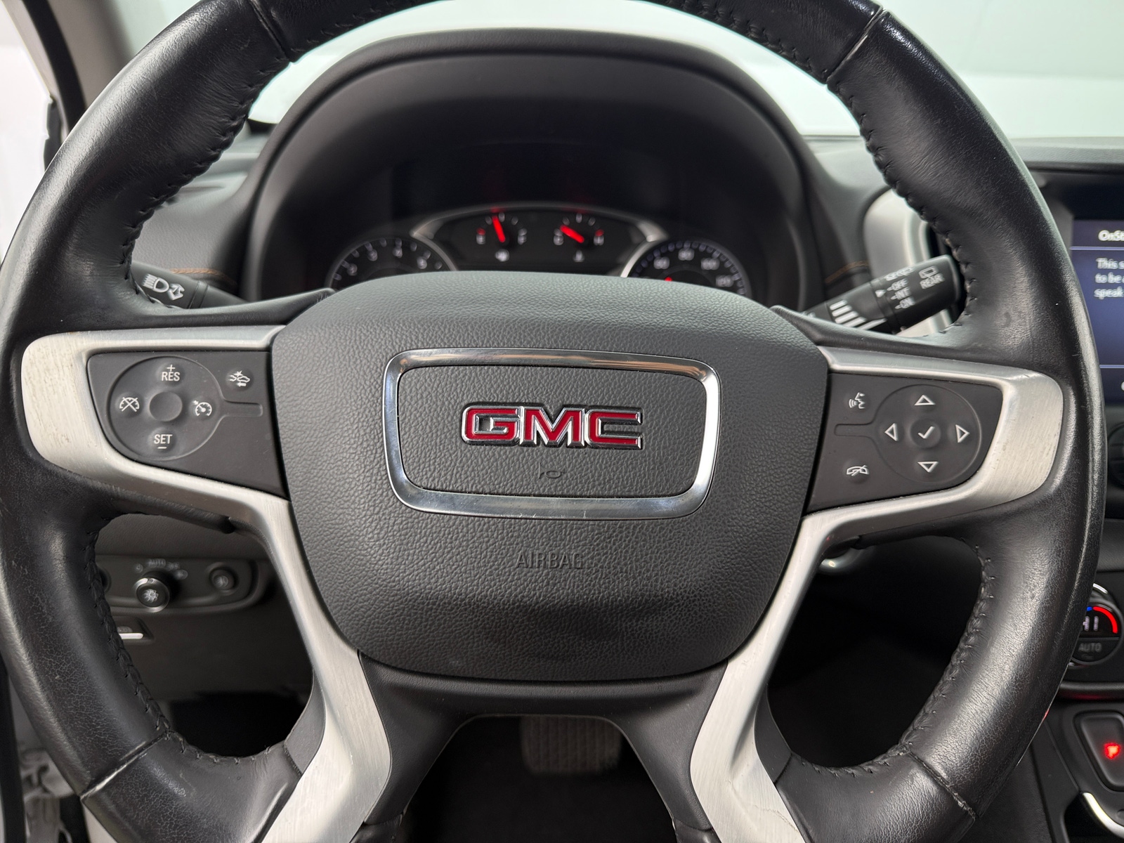 Thumbnail: 2020 GMC Terrain - 4