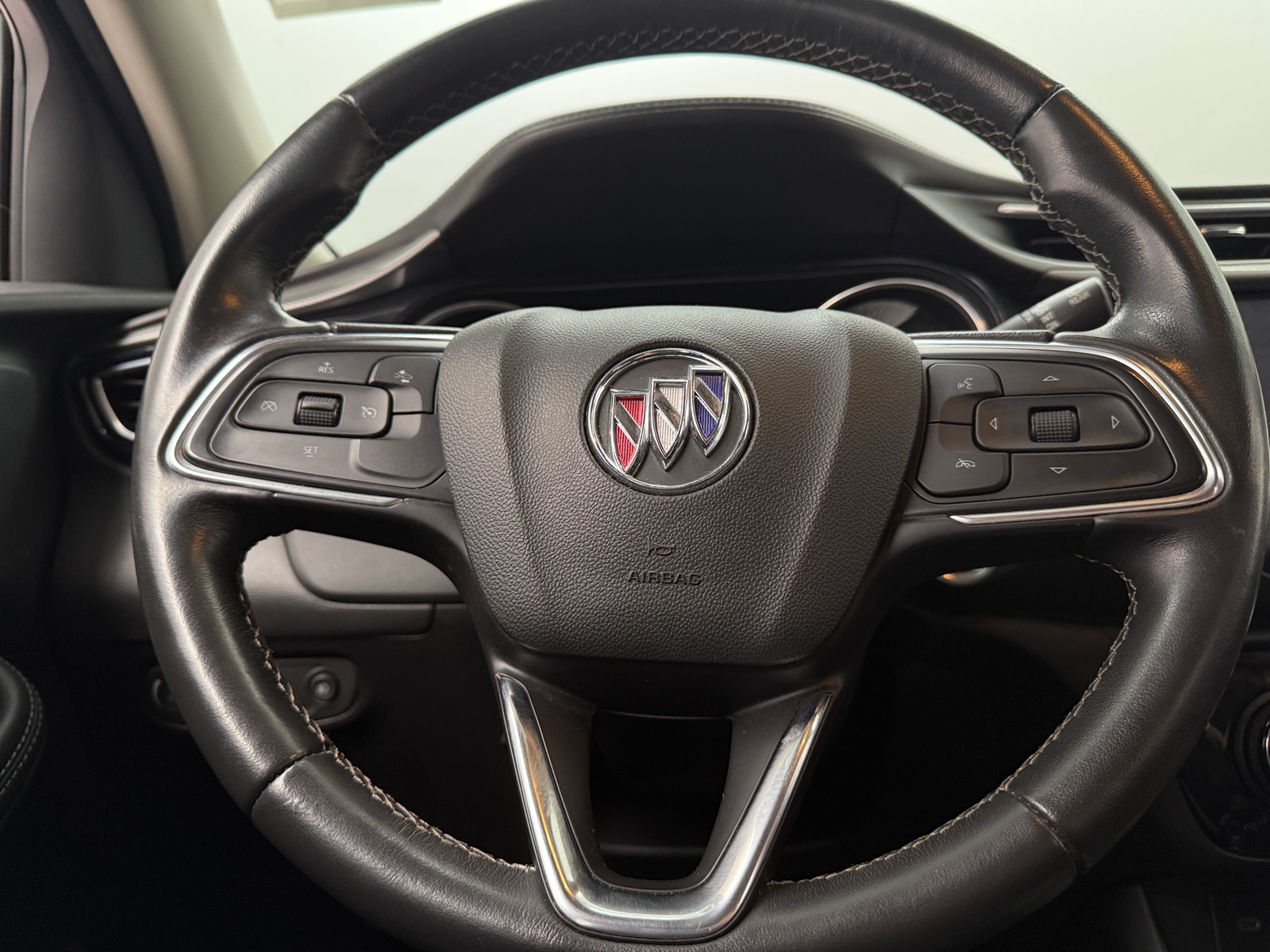 Thumbnail: 2021 Buick Encore GX - 4