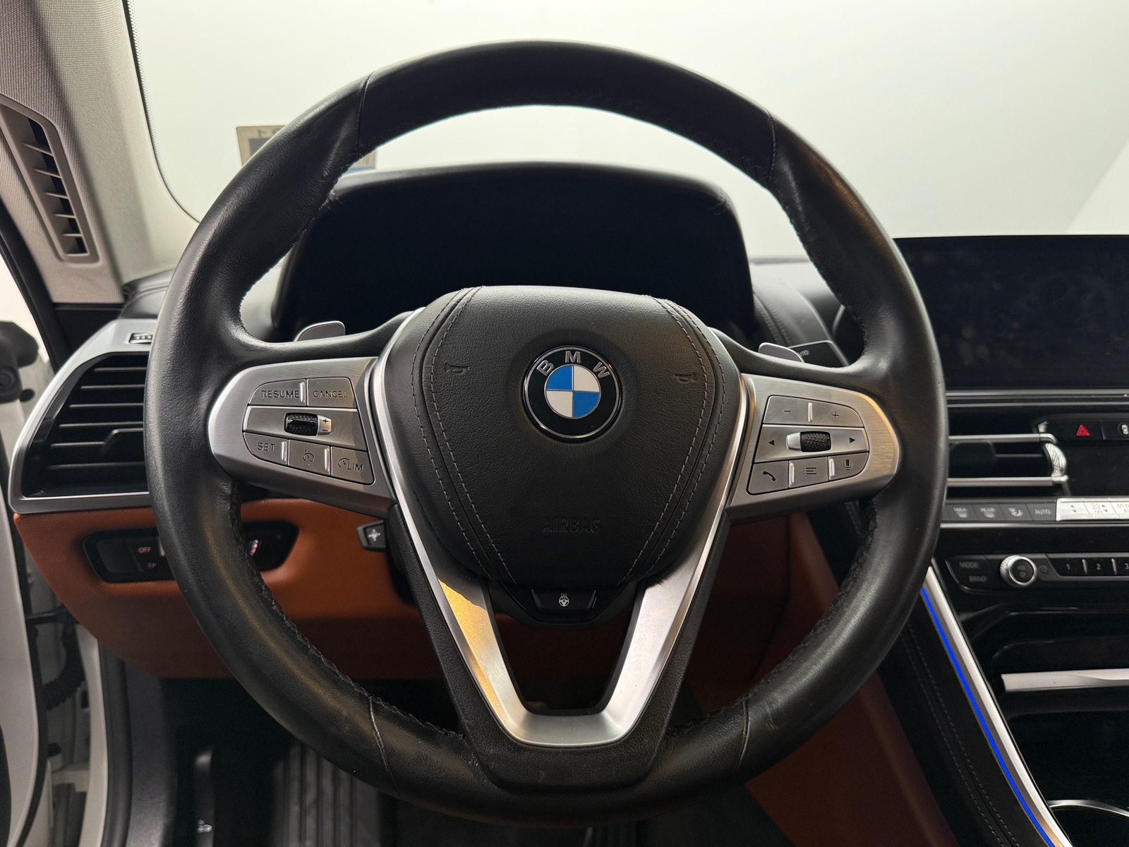 Thumbnail: 2020 BMW 8 Series - 4