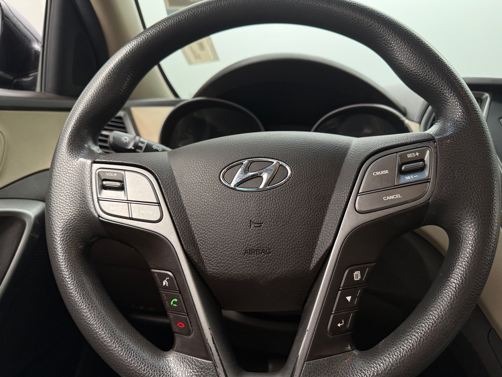 Thumbnail: 2018 Hyundai Santa Fe - 5