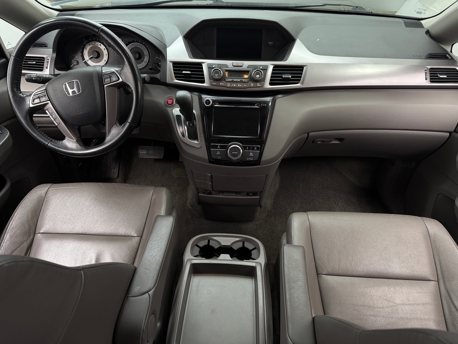 Thumbnail: 2017 Honda Odyssey - 2