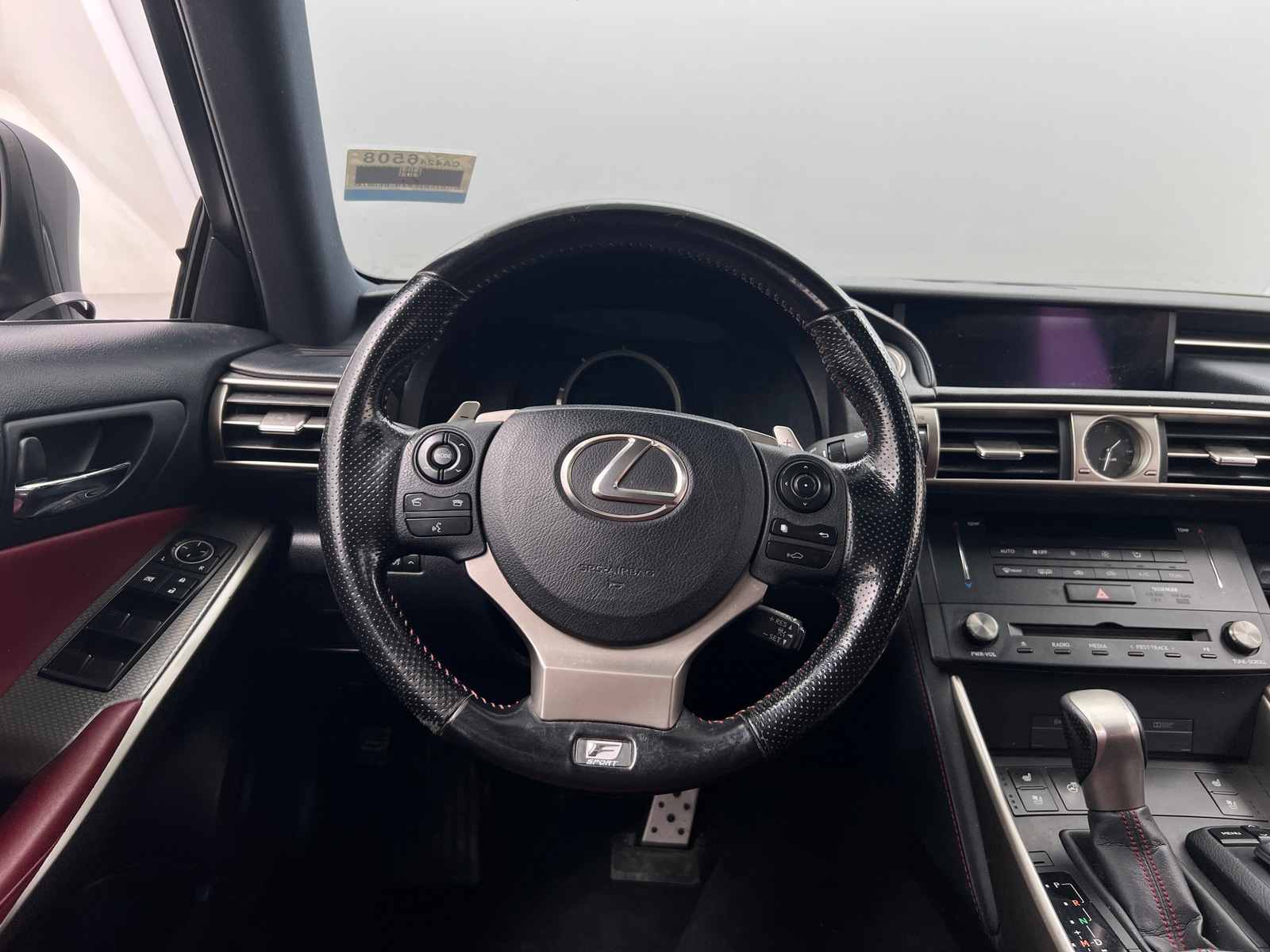 Thumbnail: 2016 Lexus IS - 4