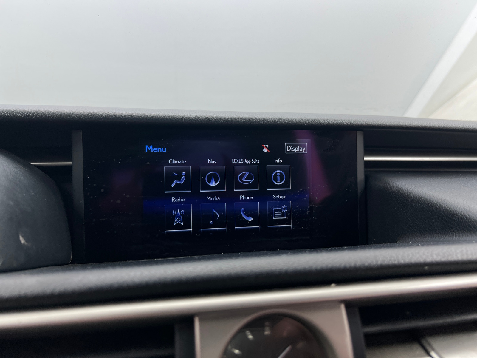 Thumbnail: 2016 Lexus IS - 3