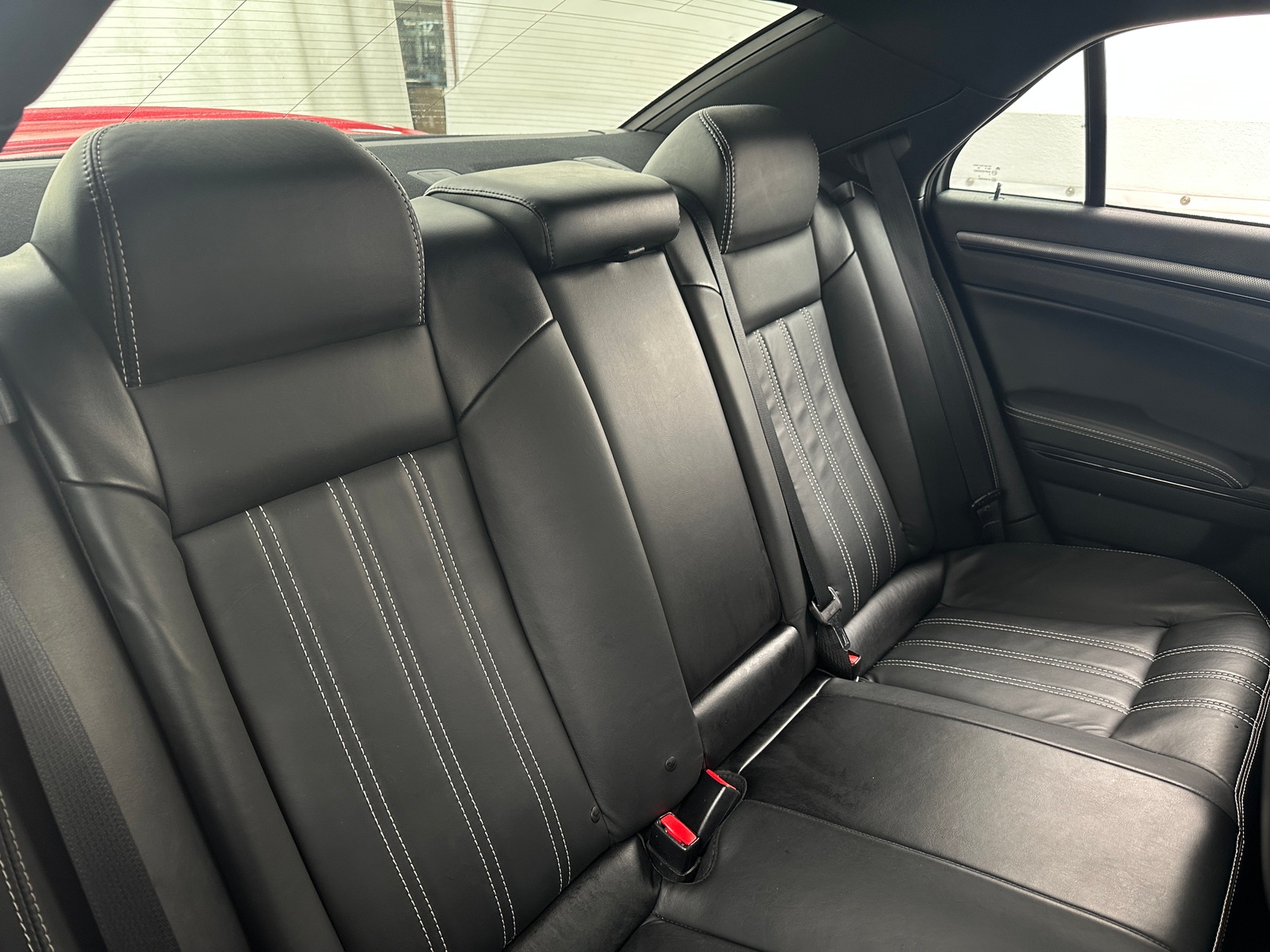 Thumbnail: 2016 Chrysler 300 - 5