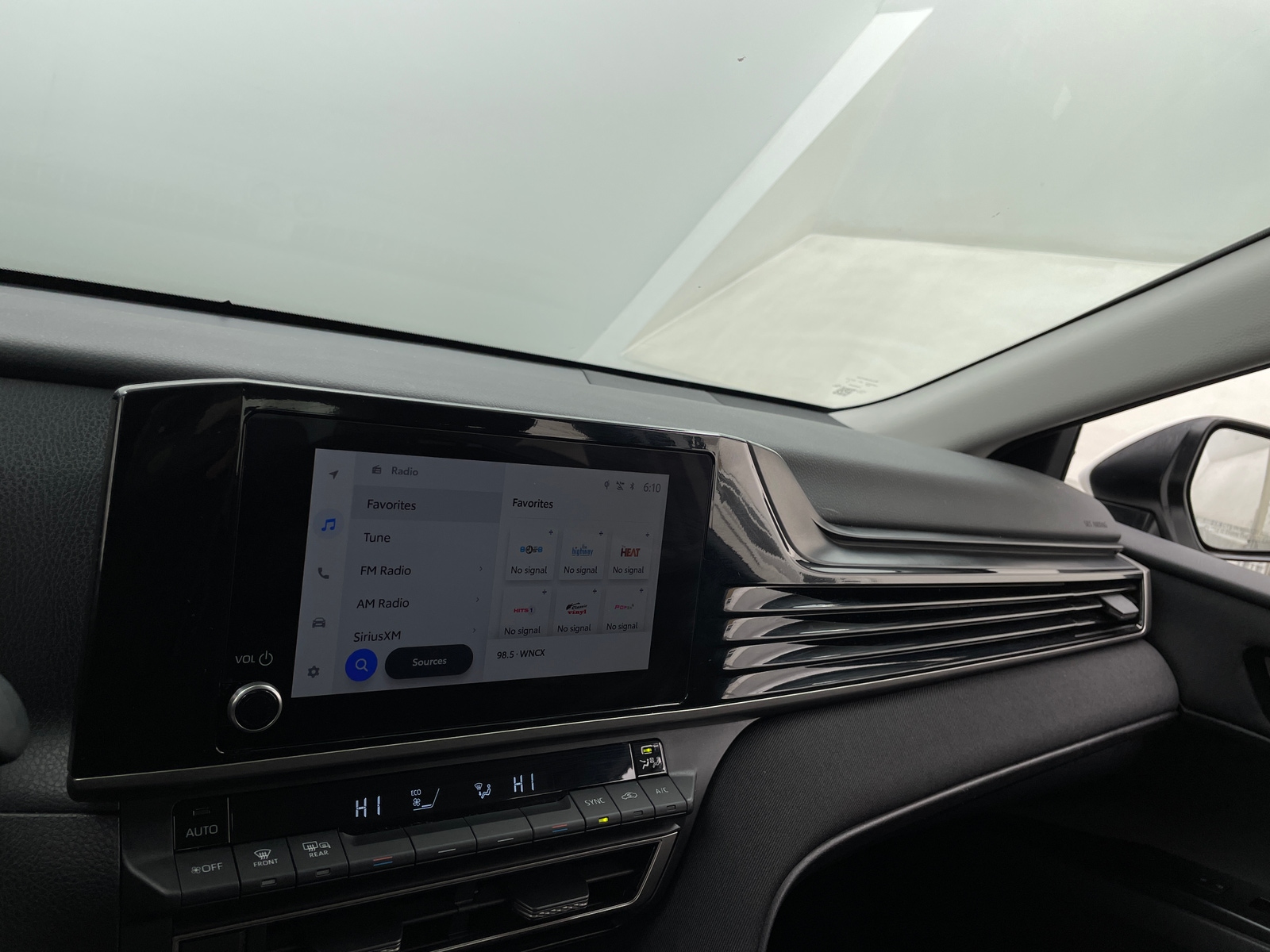 Thumbnail: 2025 Toyota Camry - 4