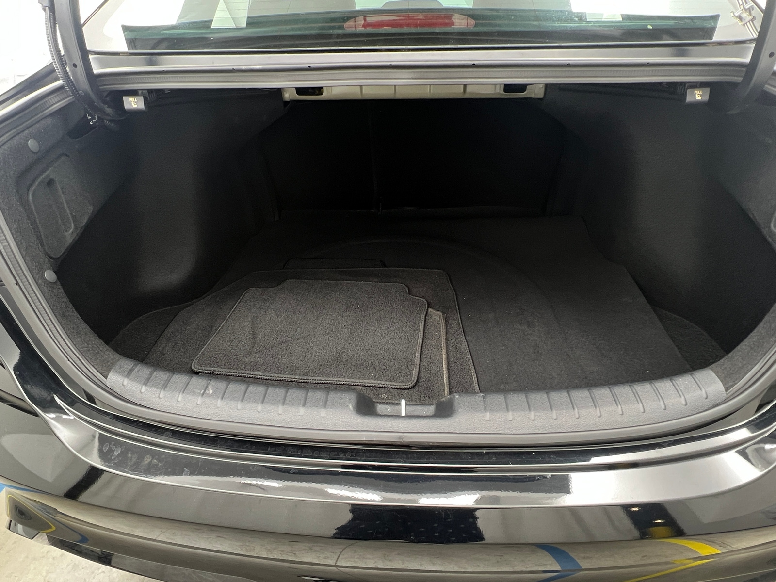 Thumbnail: 2024 Kia Forte - 7