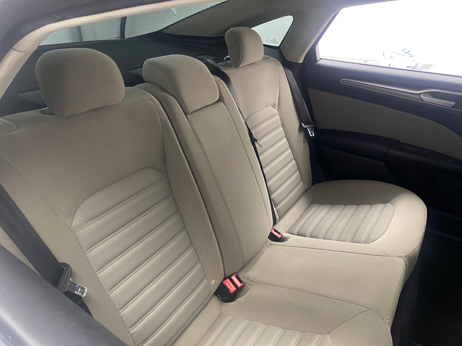 Thumbnail: 2017 Ford Fusion - 6