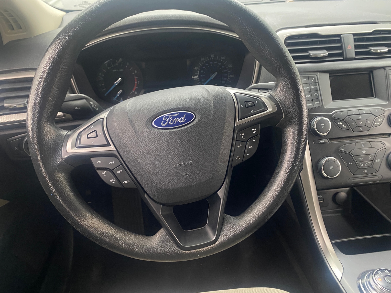 Thumbnail: 2017 Ford Fusion - 5