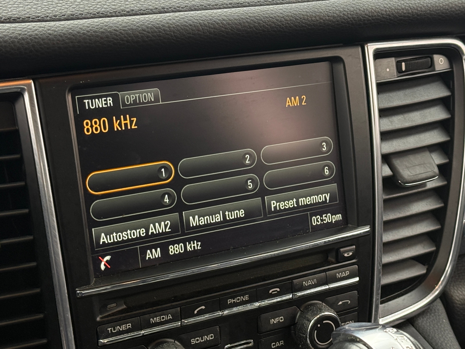 Thumbnail: 2015 Porsche Panamera - 3