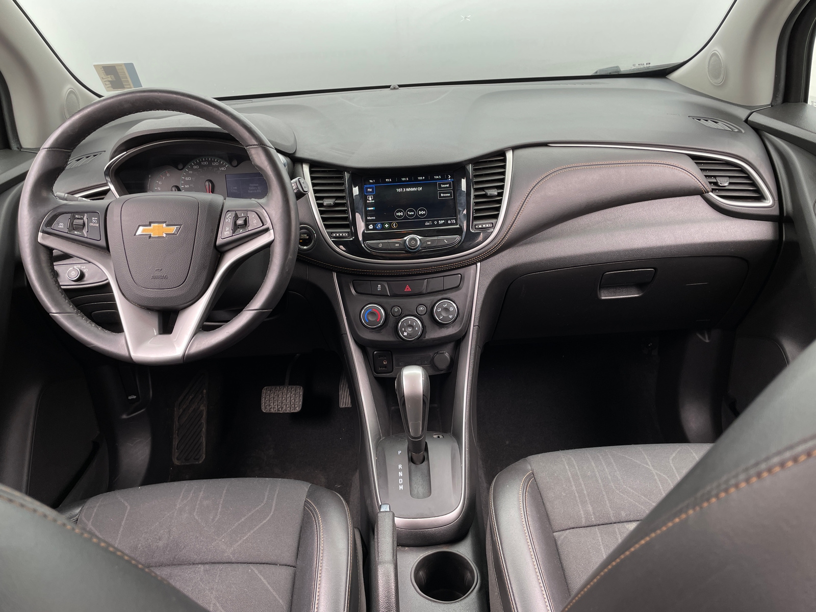 Thumbnail: 2018 Chevrolet Trax - 3