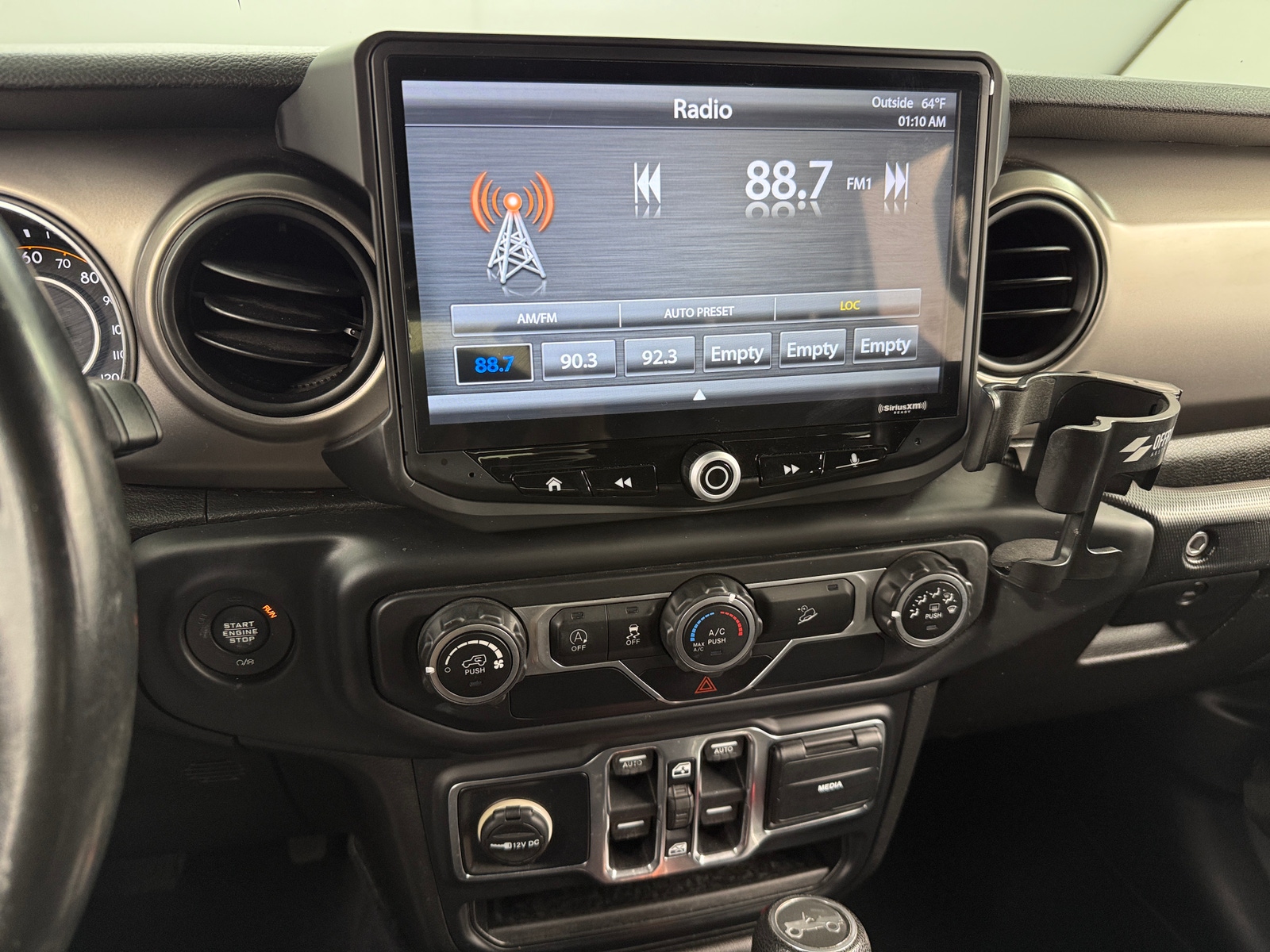 Thumbnail: 2019 Jeep Wrangler - 4