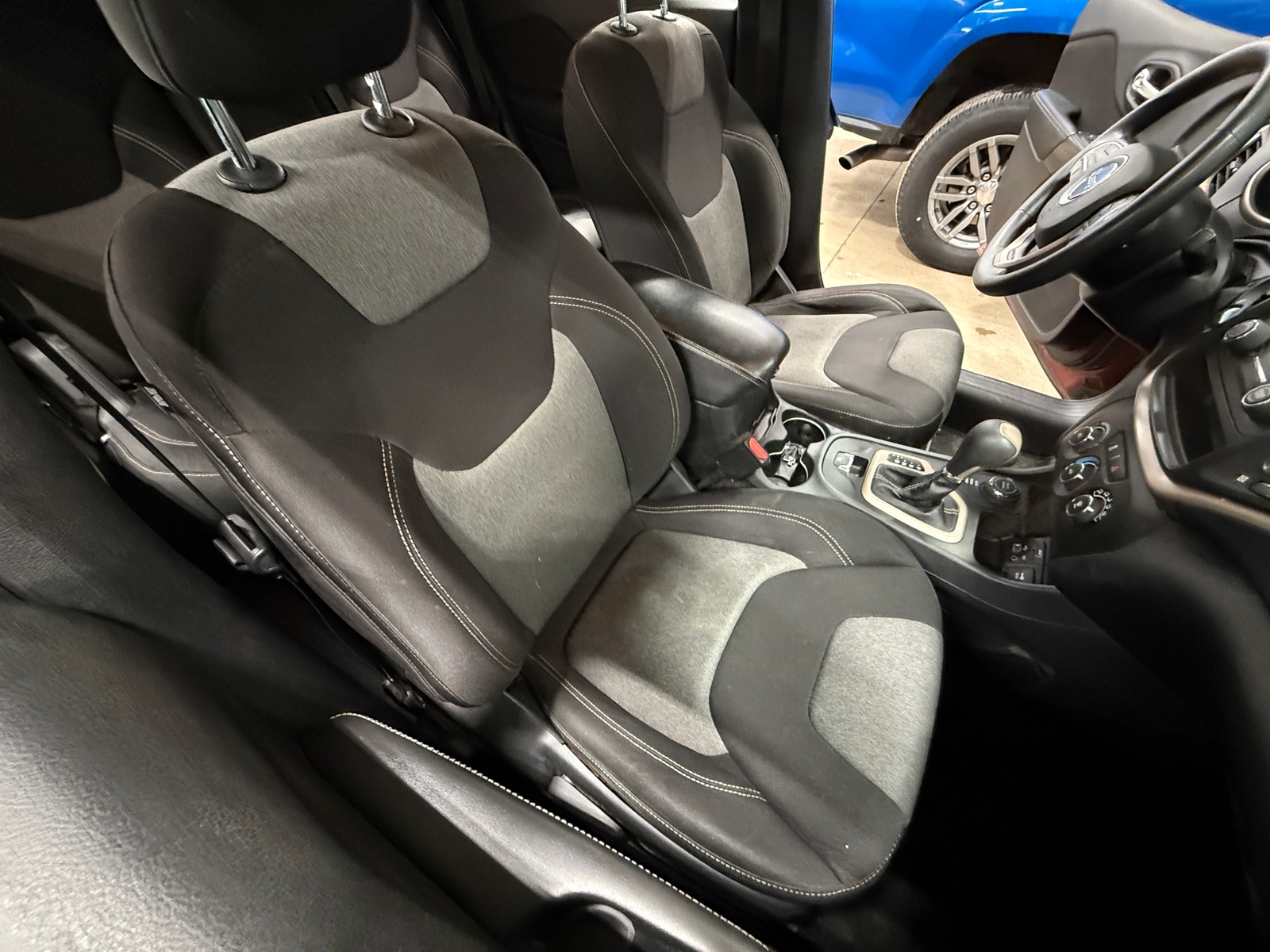 Thumbnail: 2014 Jeep Cherokee - 2