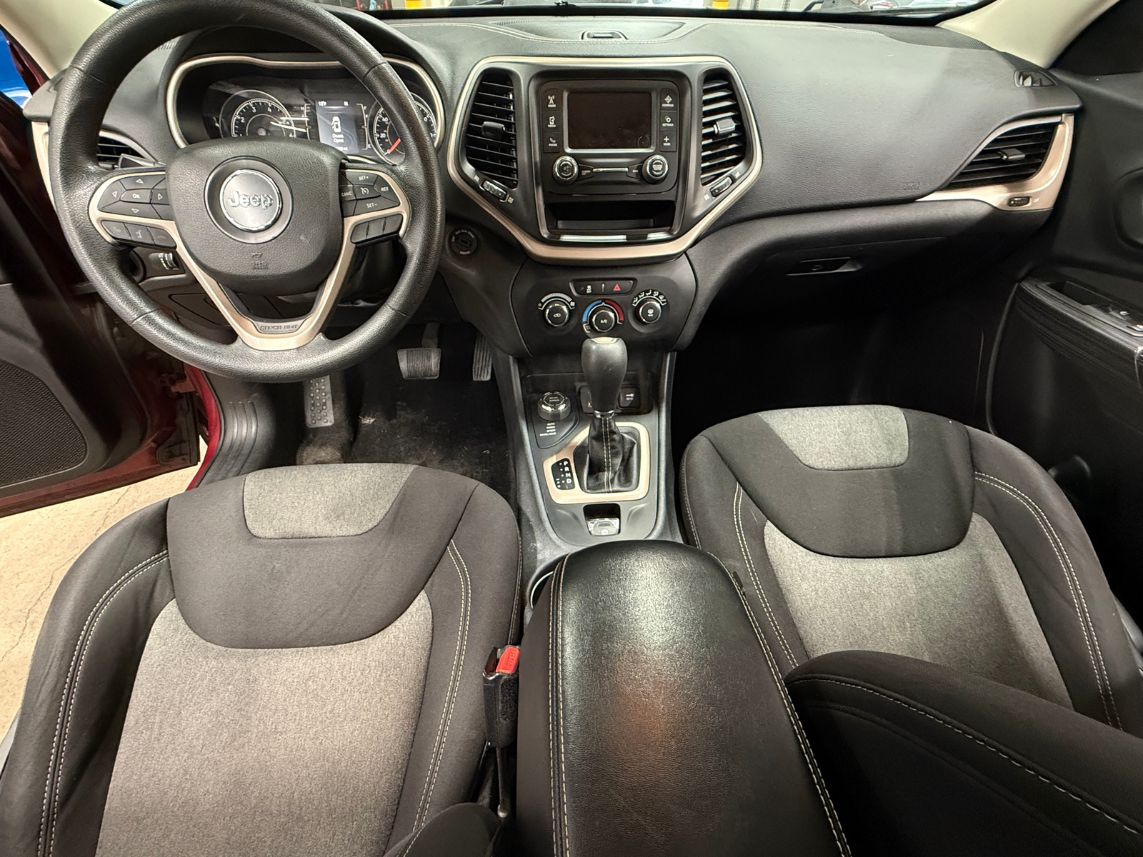 Thumbnail: 2014 Jeep Cherokee - 3