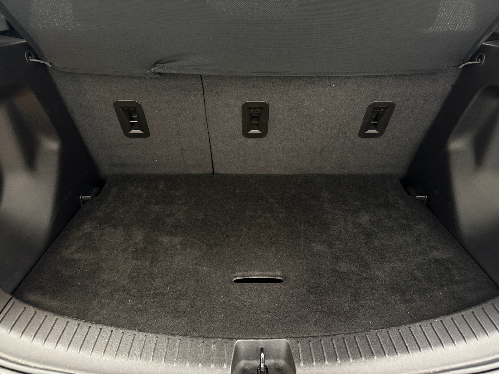 Thumbnail: 2023 Chevrolet Bolt EV - 6