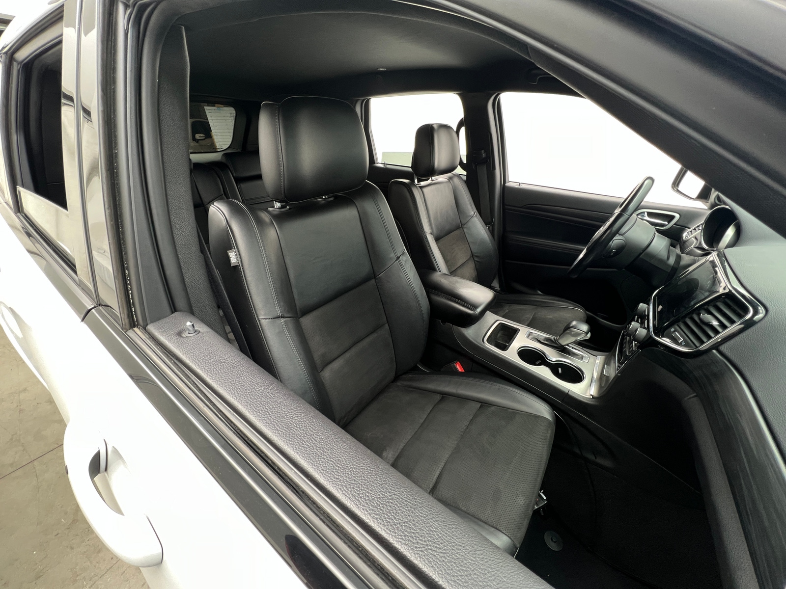 Thumbnail: 2020 Jeep Grand Cherokee - 2