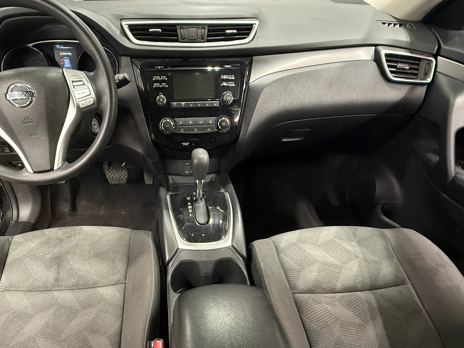 Thumbnail: 2016 Nissan Rogue - 3