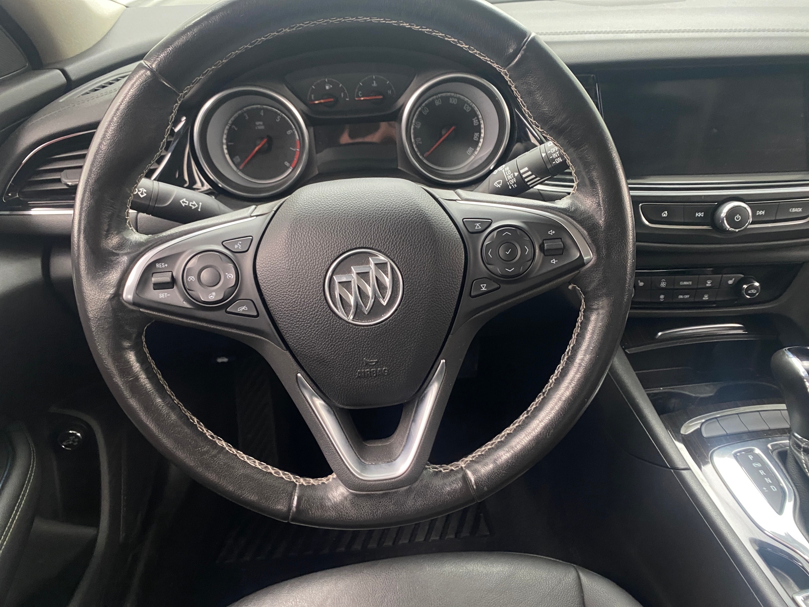 Thumbnail: 2018 Buick Regal - 4