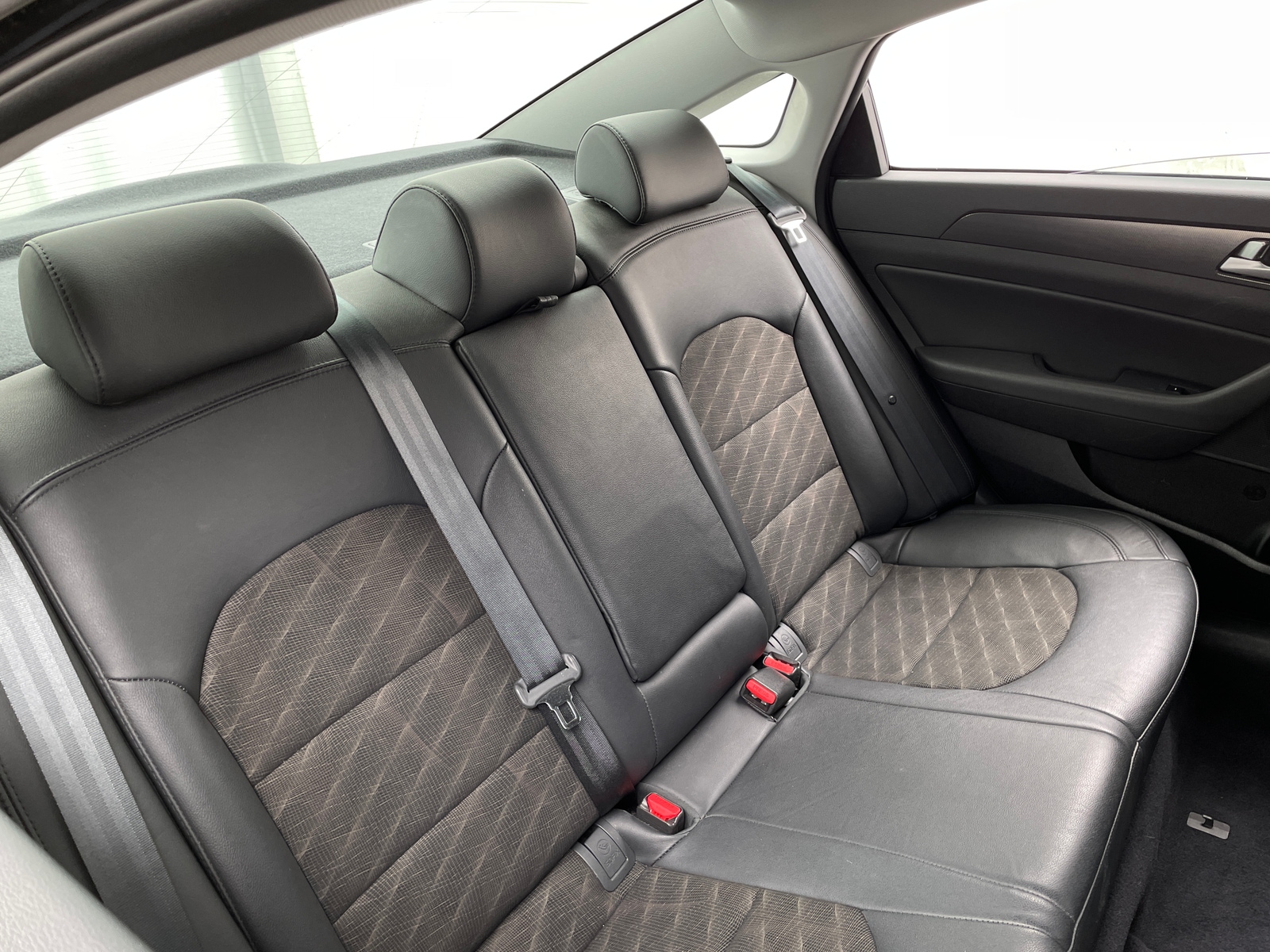 Thumbnail: 2017 Hyundai Sonata - 6