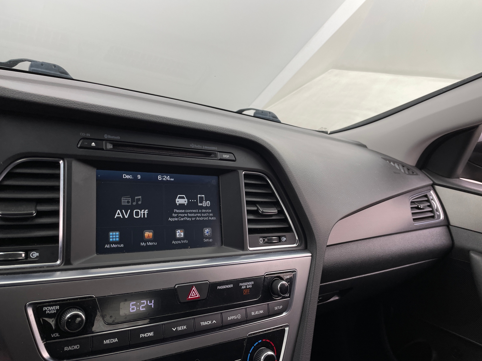 Thumbnail: 2017 Hyundai Sonata - 4