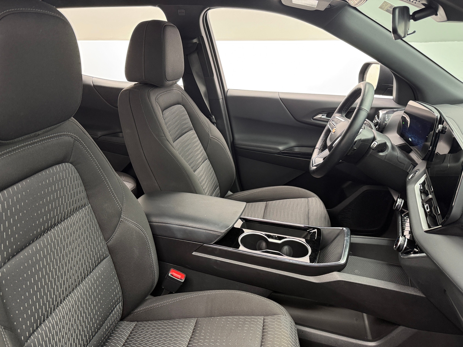 Thumbnail: 2025 Chevrolet Equinox - 2