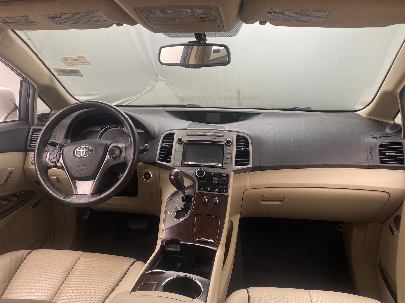 Thumbnail: 2015 Toyota Venza - 3