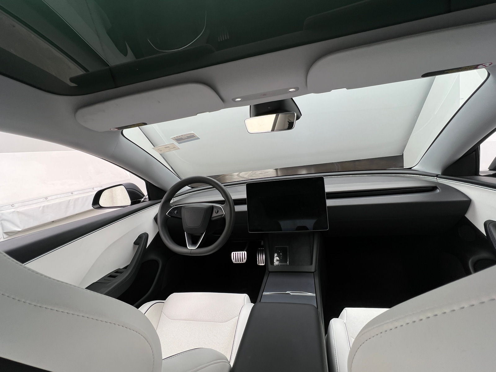 Thumbnail: 2024 Tesla Model 3 - 2