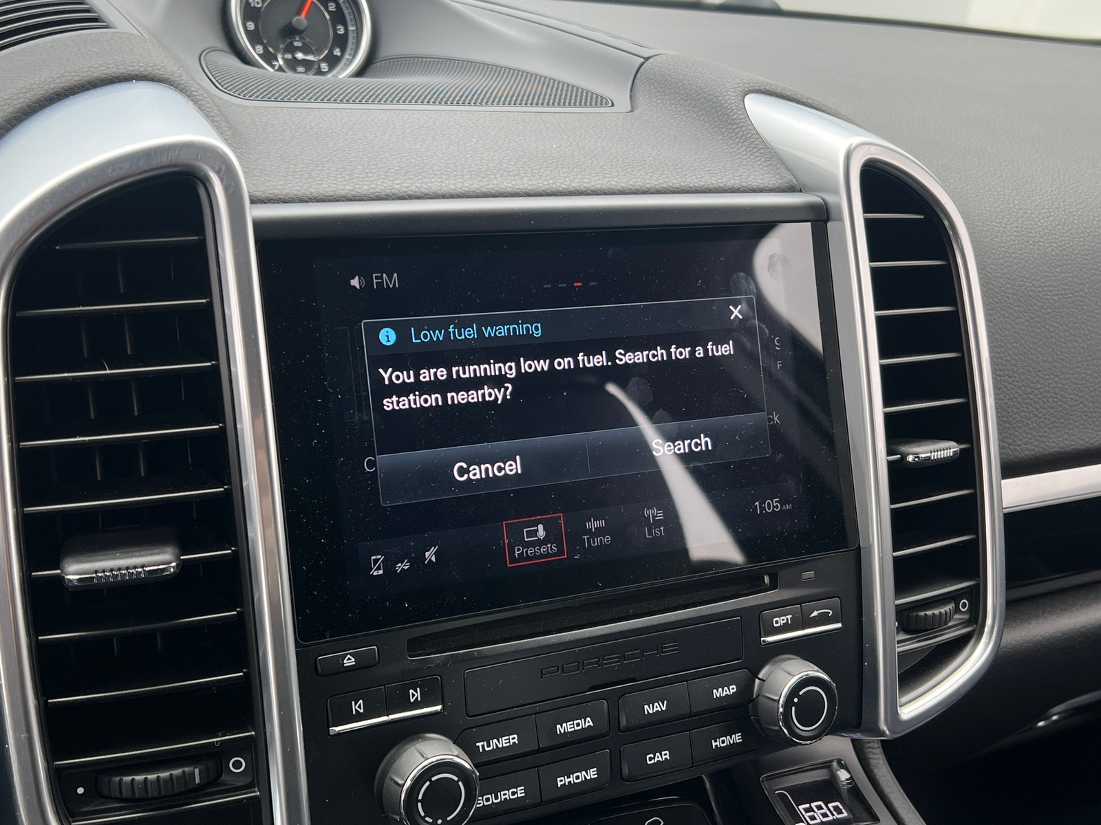 Thumbnail: 2017 Porsche Cayenne - 3