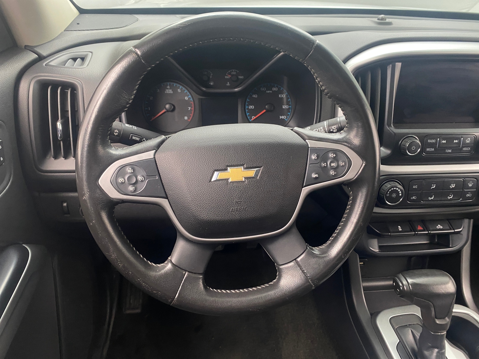 Thumbnail: 2015 Chevrolet Colorado - 5