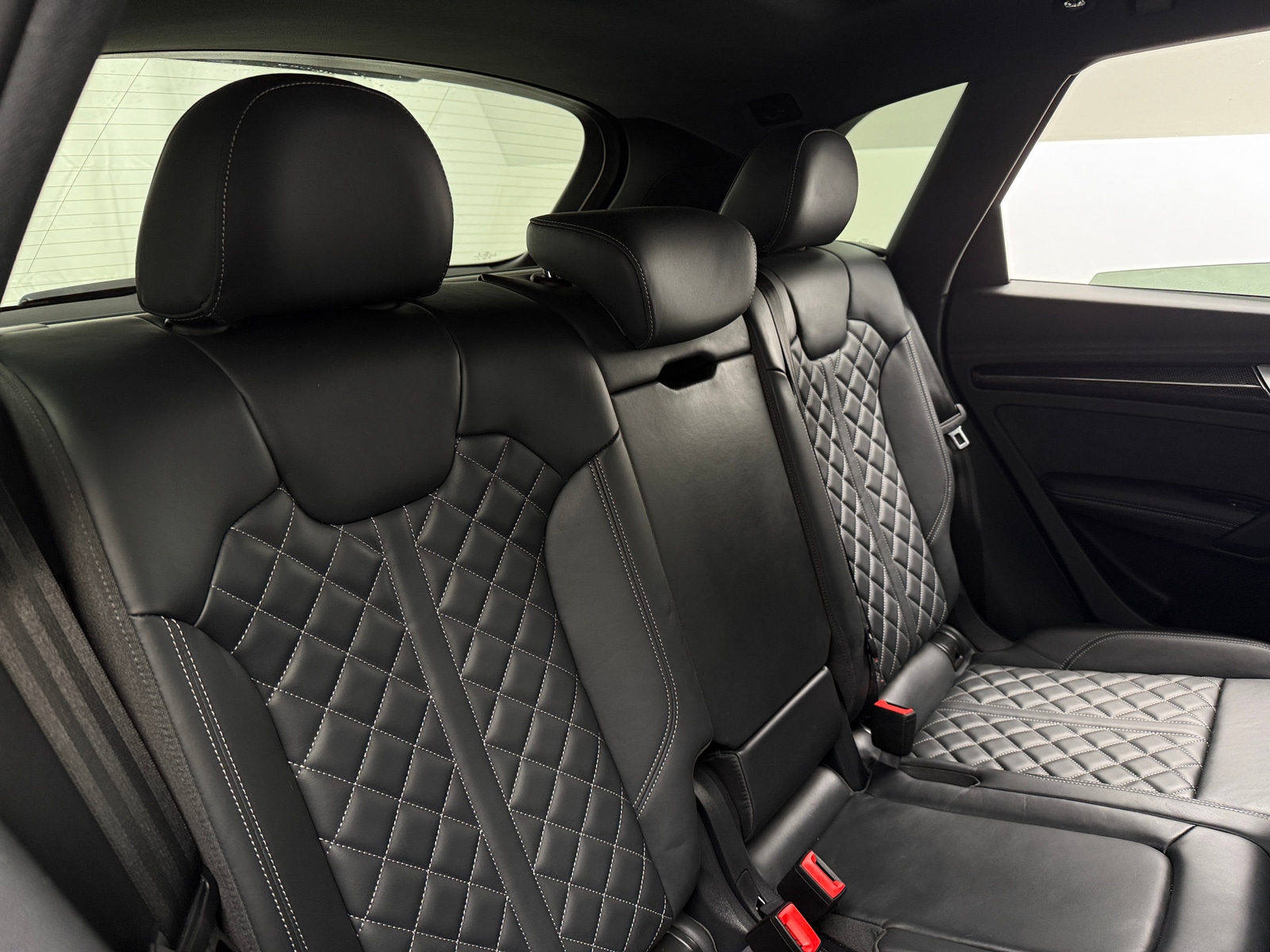 Thumbnail: 2021 Audi SQ5 - 5