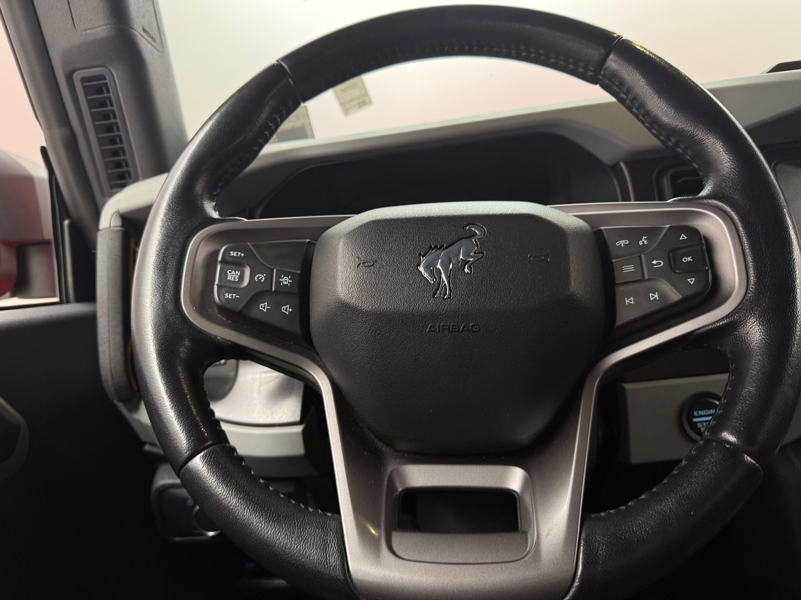 Thumbnail: 2021 Ford Bronco - 4