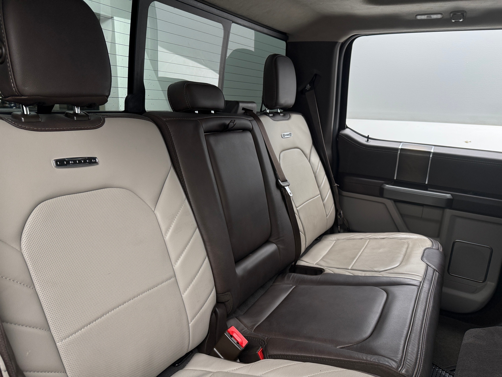 Thumbnail: 2019 Ford Econoline - 5