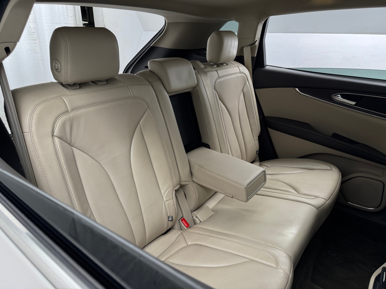 Thumbnail: 2017 Lincoln MKX - 5