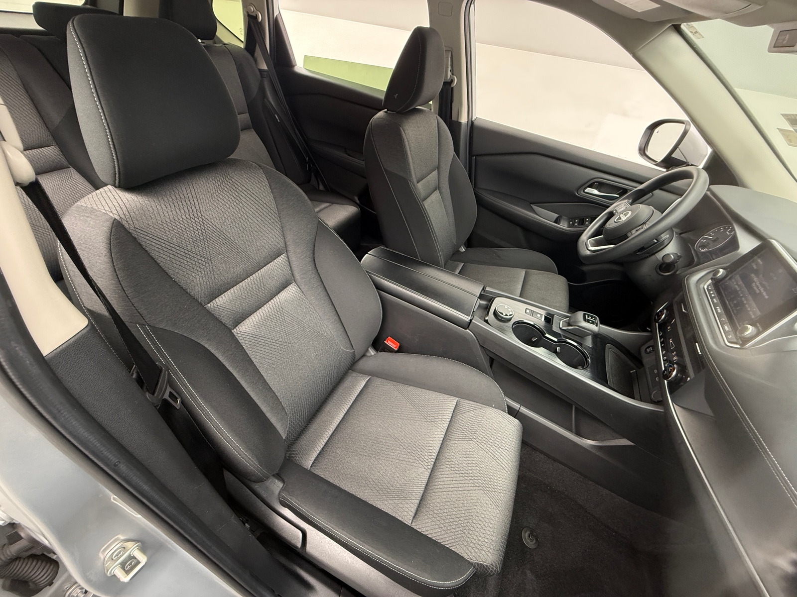 Thumbnail: 2024 Nissan Rogue - 2