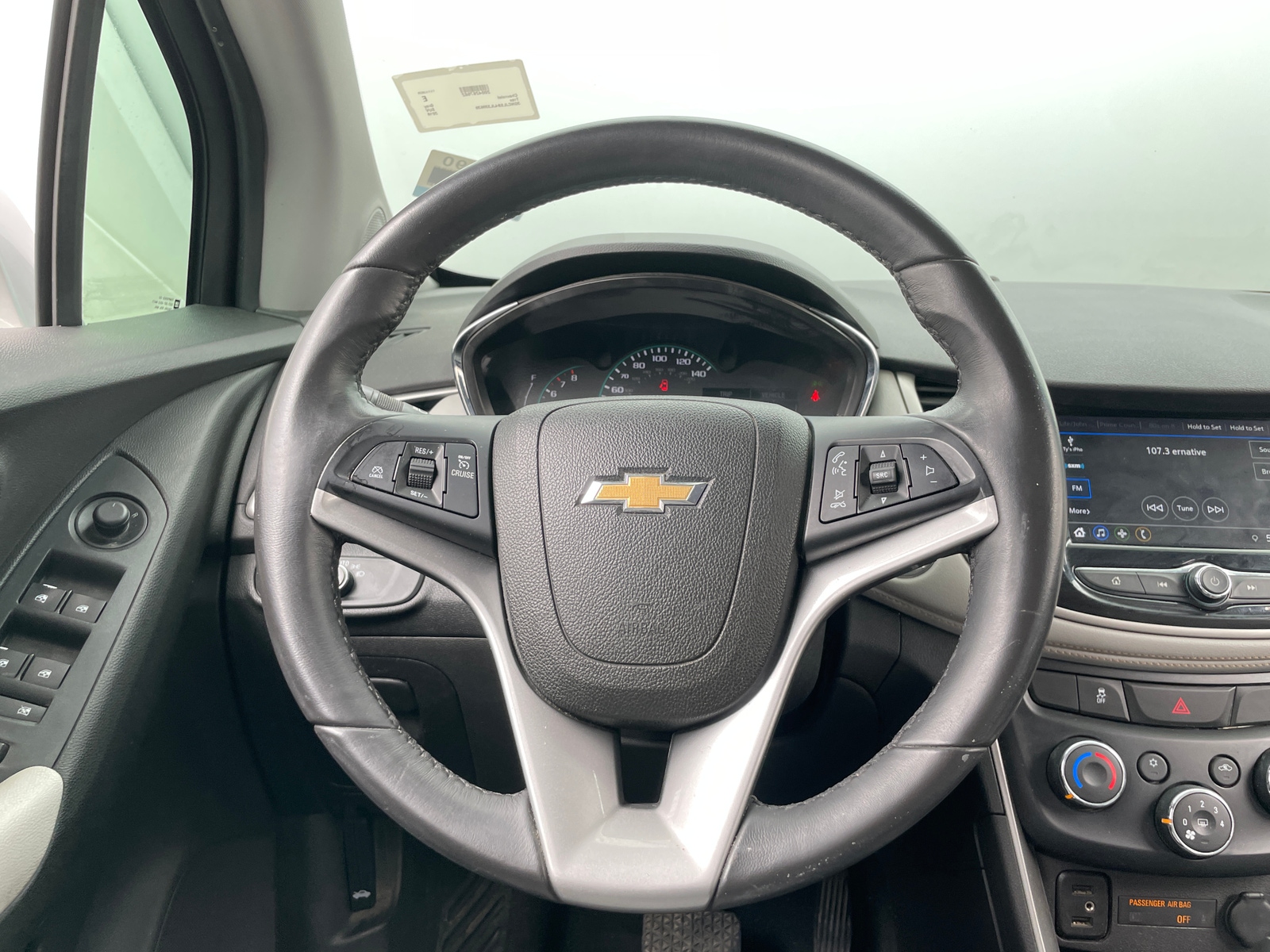 Thumbnail: 2018 Chevrolet Trax - 4