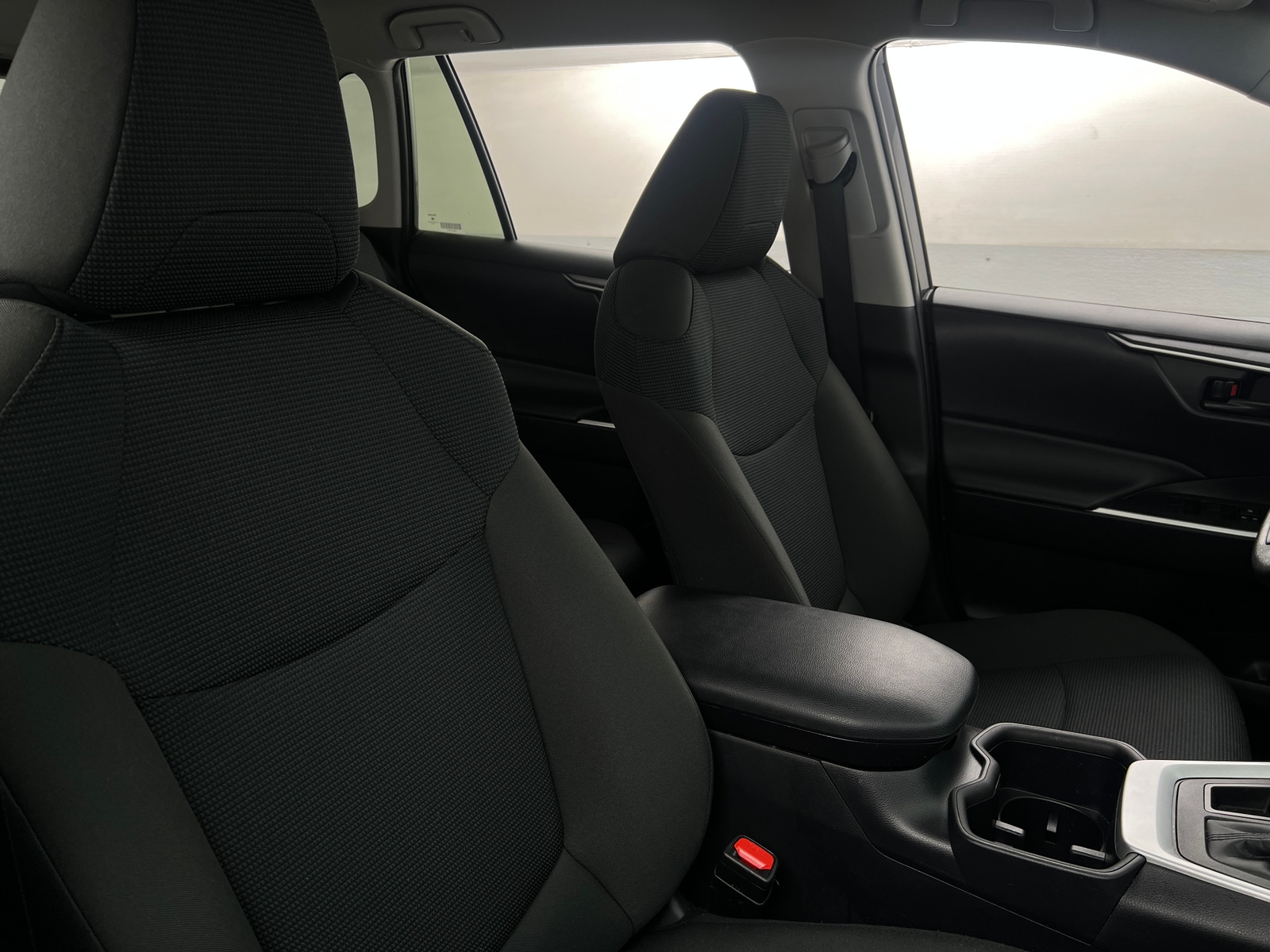 Thumbnail: 2025 Toyota RAV4 - 2