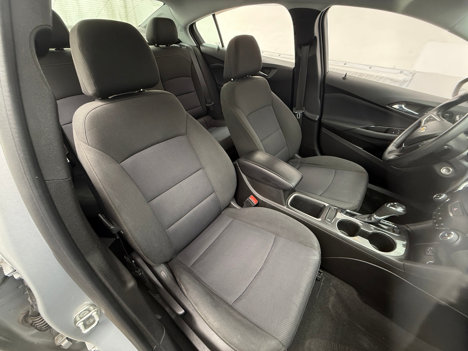 Thumbnail: 2019 Chevrolet Cruze - 2