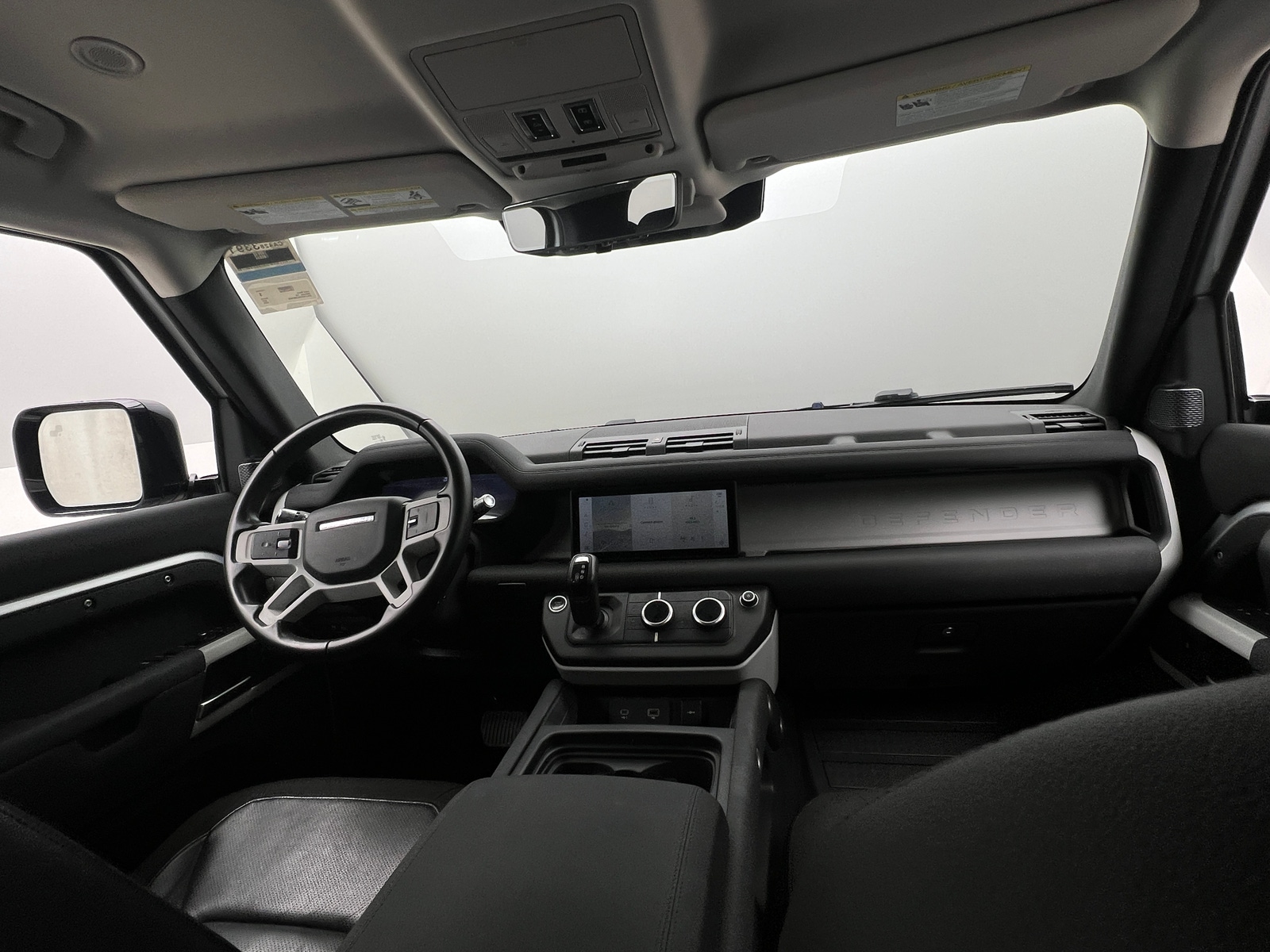 Thumbnail: 2020 Land Rover Defender - 2