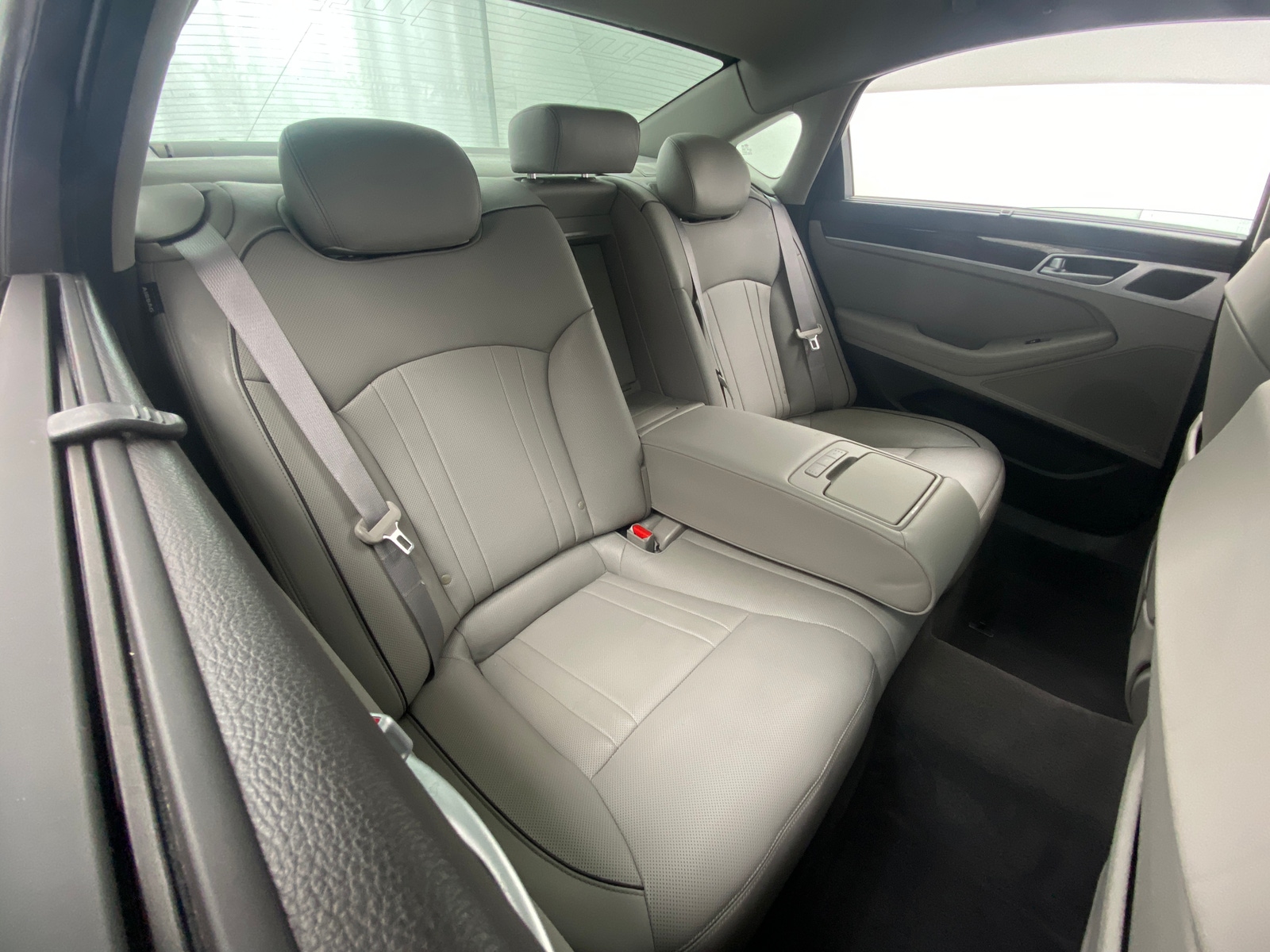 Thumbnail: 2015 Hyundai Genesis - 5